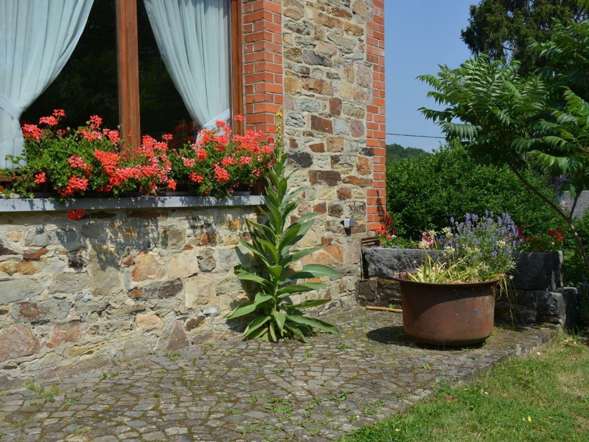Lovely Holiday Home In Daverdisse With Terrace Eksteriør billede