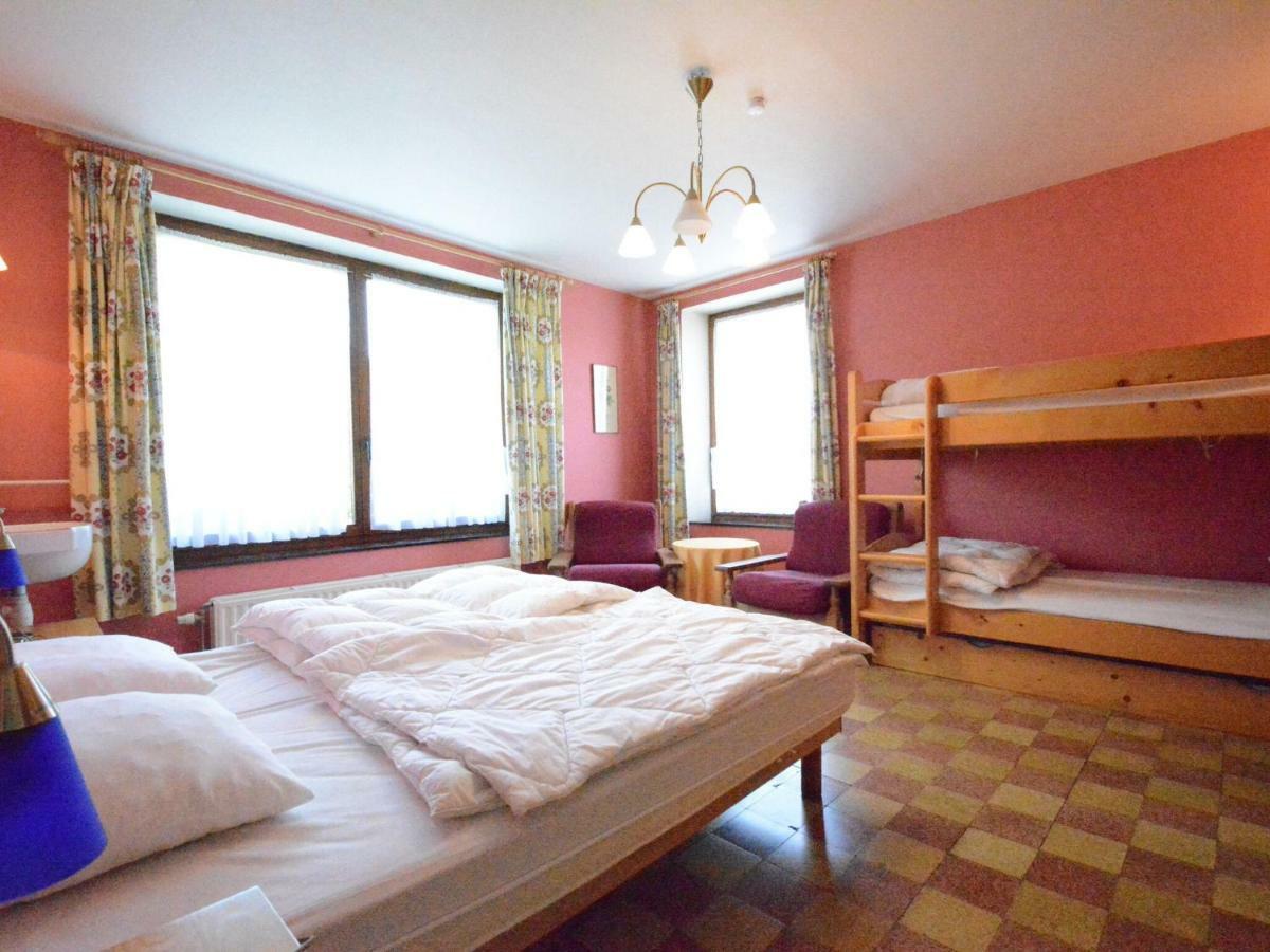 Lovely Holiday Home In Daverdisse With Terrace Eksteriør billede